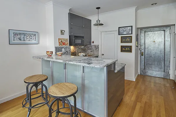 Rented by Brown Harris Stevens | media 7