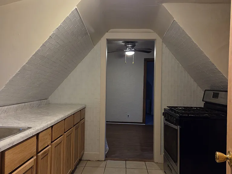 390 W 16th St #2B — Photo 2