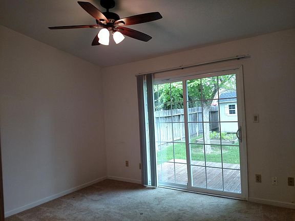 5th image of 63 Stanislaus Cir