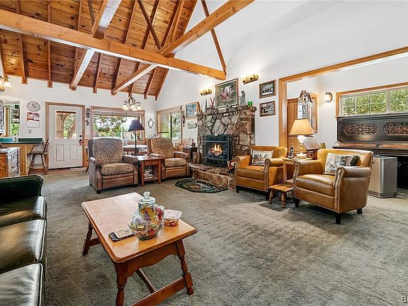 3rd image of 244 Eagle Dr