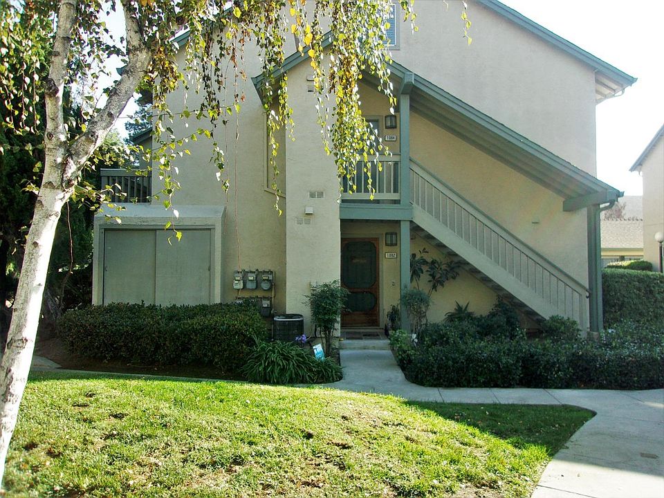 1st image of 1084 Summershore Ct