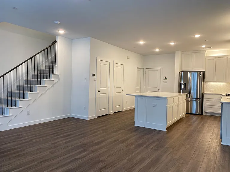 619 Arapaho Dr — Photo 13