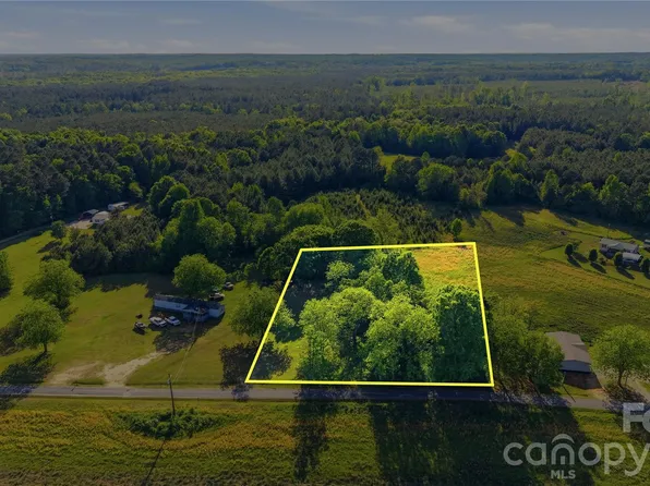 2008 Discovery Rd, Blackstock, SC 29014