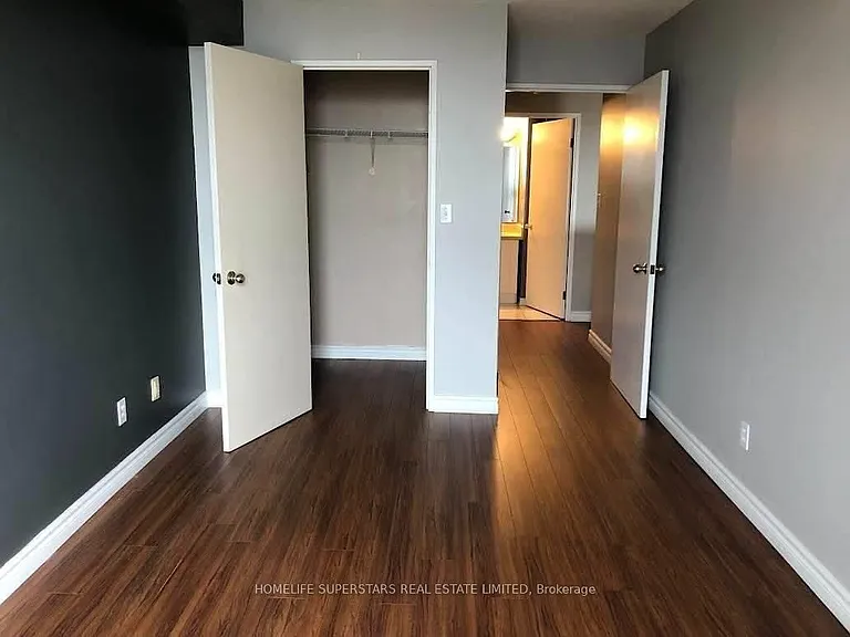 155 Hillcrest Ave #309 — Photo 2