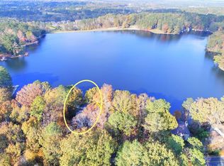 26 Lakeshore Dr, Berkeley Lake, GA 30096
