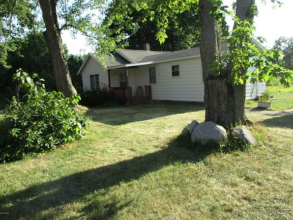 2nd image of 13531 Victor Ave