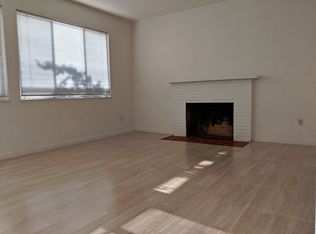 1950 Rose St APT 4, Berkeley, CA 94709
