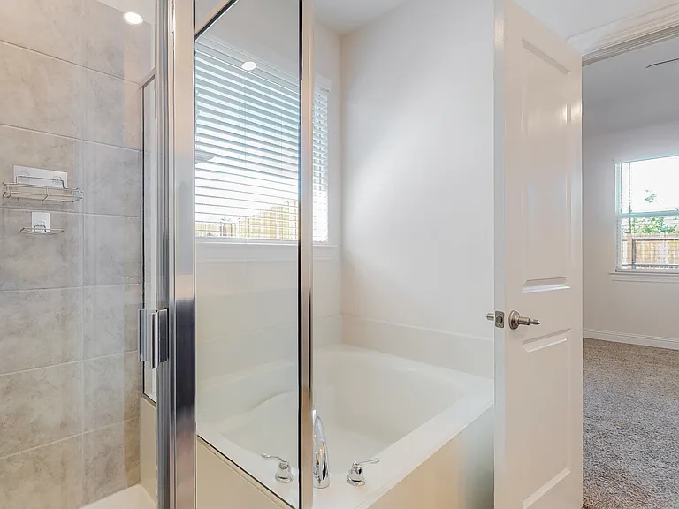 11029 Klondike Ln — Photo 23