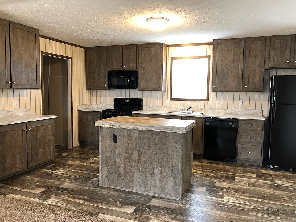 1st image of 2100 Stephenson Hwy #62