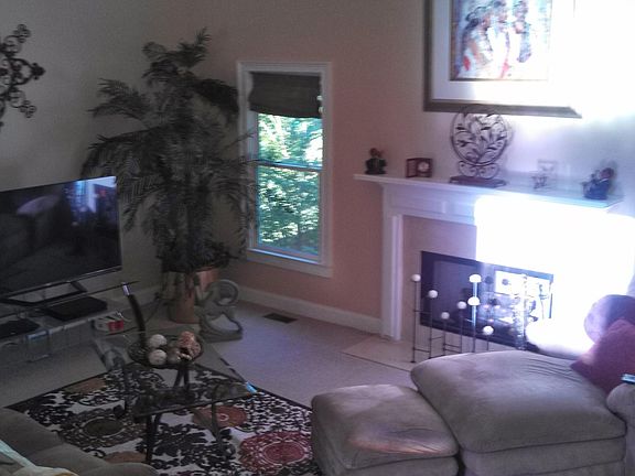 2nd image of 3904 E Saddleridge Dr