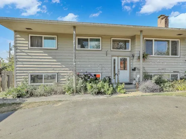 15041 Peacock Pl, Surrey, BC V3R 4W5