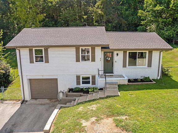 2nd image of 436 Sevier St