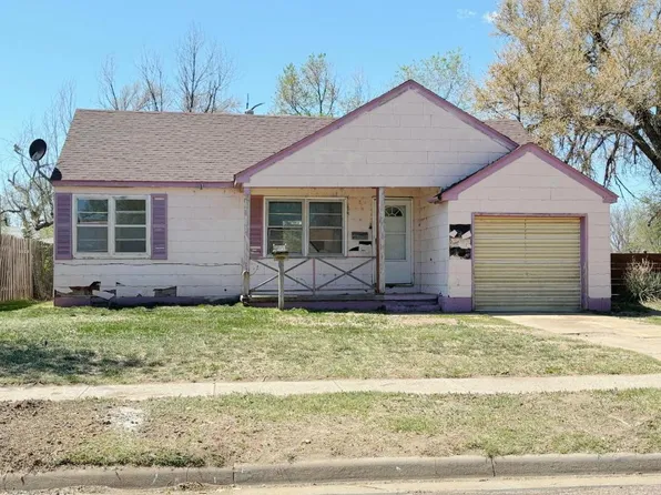 309 Center St, Garden City, KS 67846