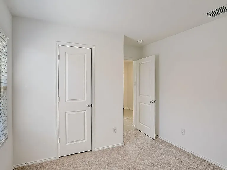 2825 Watchpoint Rd — Photo 8