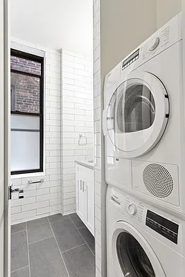 Rented by Cooper & Cooper Real Estate | media 7