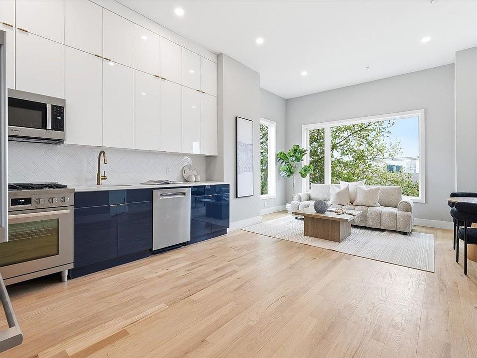 1st image of 437 Ogden Ave #3R