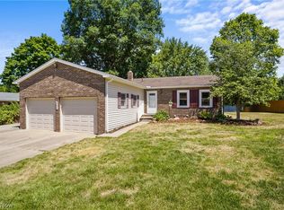 2633 Deibel Rd, Clinton, OH 44216