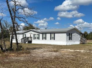 676 Rabbit Run Rd, Youngstown, FL 32466