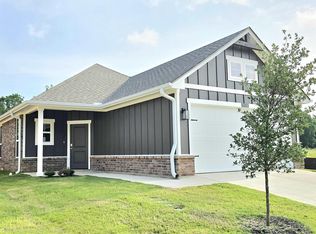 611 Park Central, Chandler, TX 75758