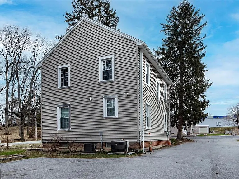 4229 Elmerton Ave #A — Photo 5