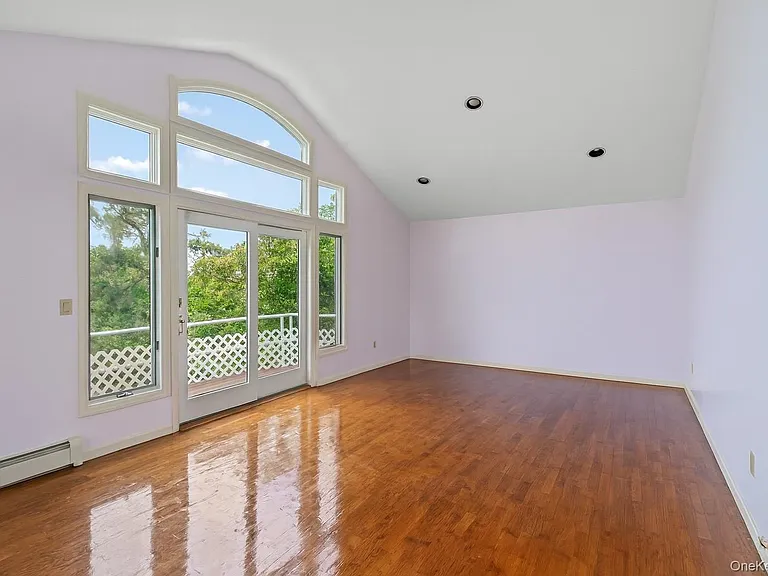 13 Whitney Cir — Photo 26