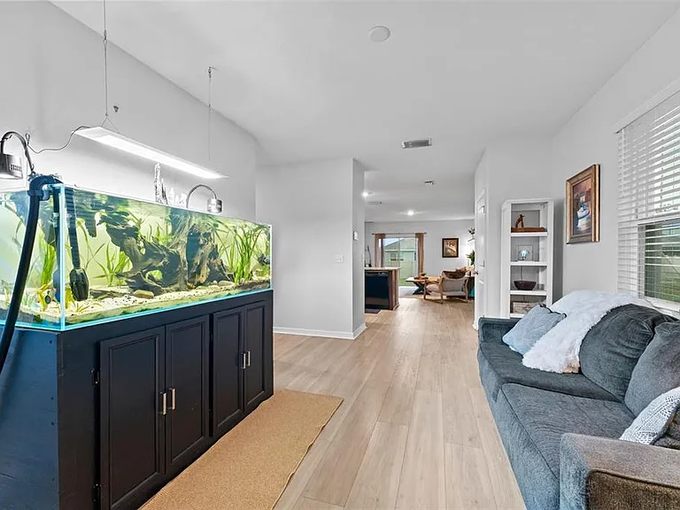 10918 Trailing Vine Dr — Photo 4