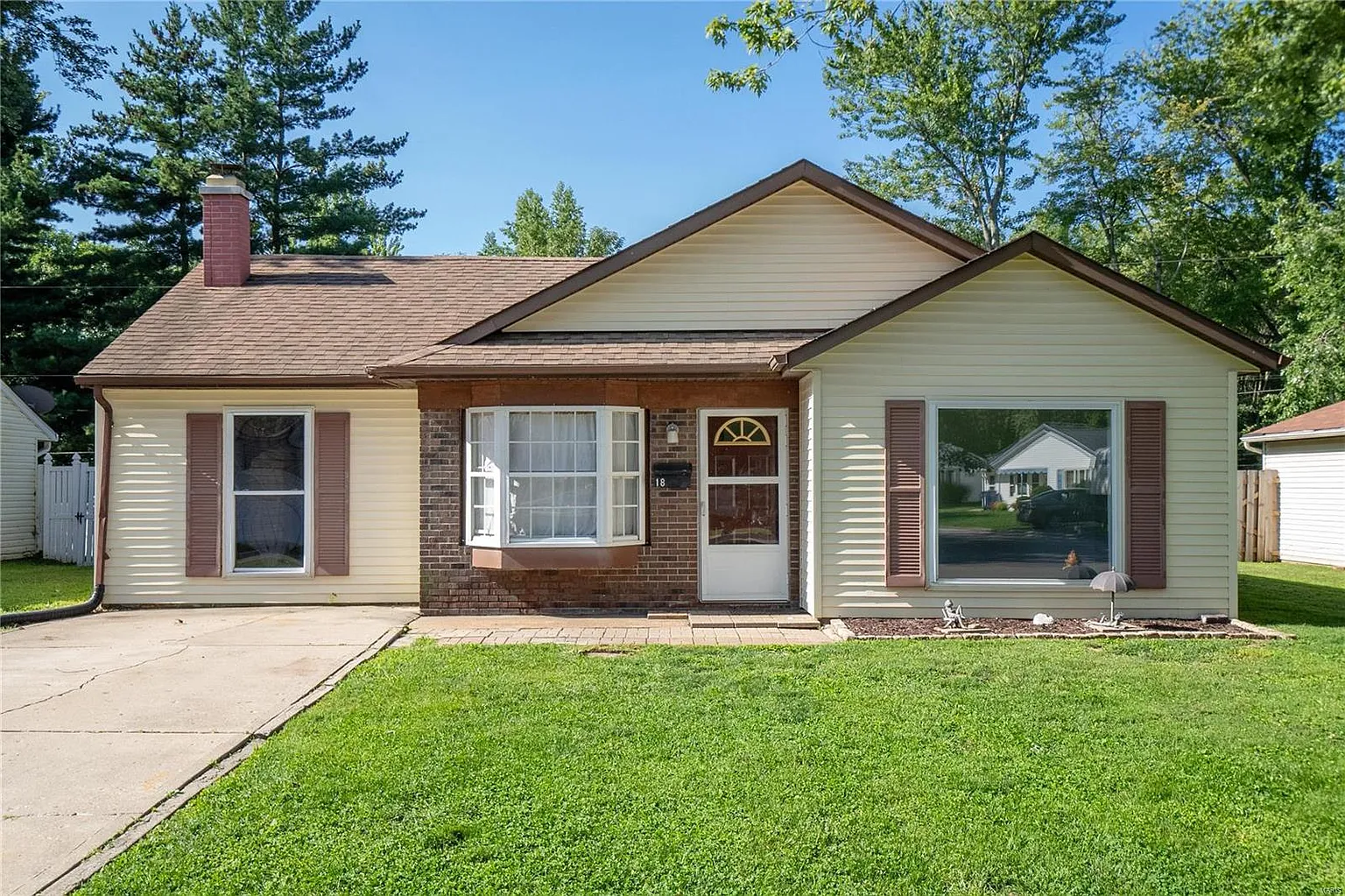 18 Arabelle Dr photo 1