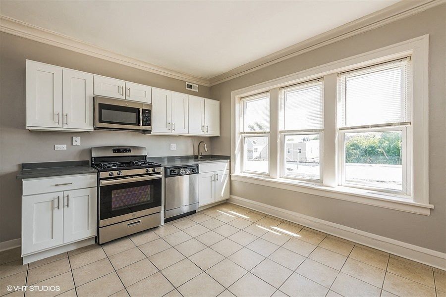 Large kitchen