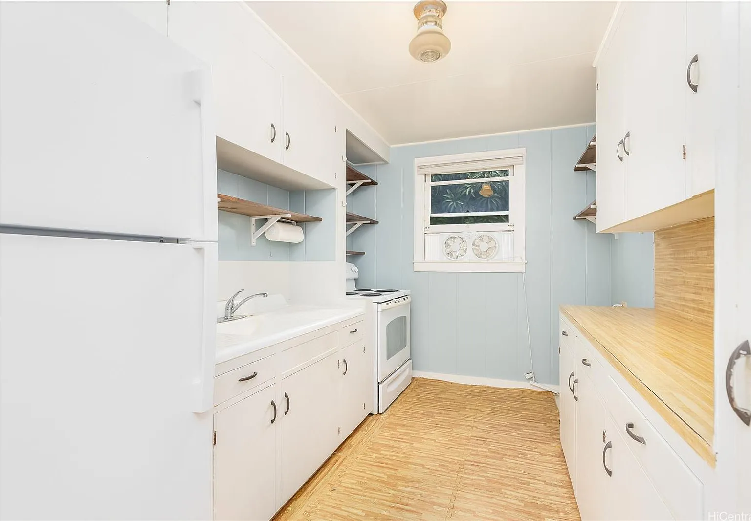 1 bed, 700 sqft, $2,400 — Photo 2