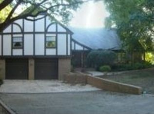 246 E Woods Ln, Ardmore, OK 73401