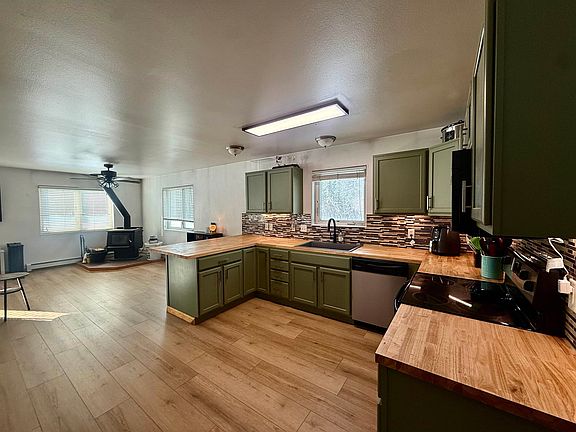 2nd image of 2301 Gordon Rd