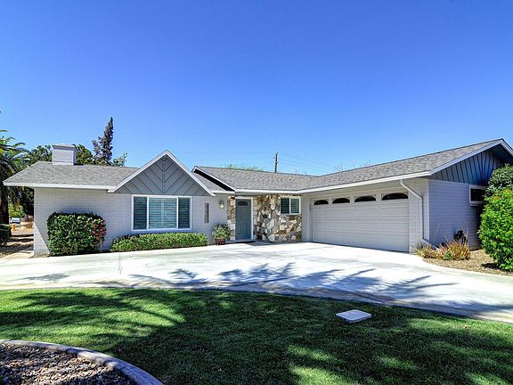 2nd image of 8602 E Meadowbrook Ave