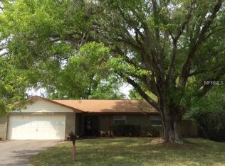 2033 Karen Dr, Lutz, FL 33558