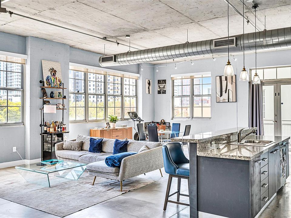 1st image of 435 N Andrews Avenue #301