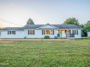 1618 Old Niles Ferry Rd, Maryville, TN 37803