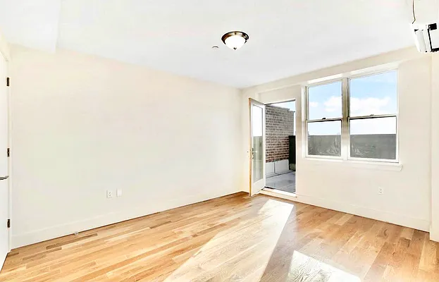 Rented by Lodger Corp | media 45