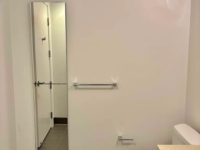 631 Folsom St #2C — Photo 17