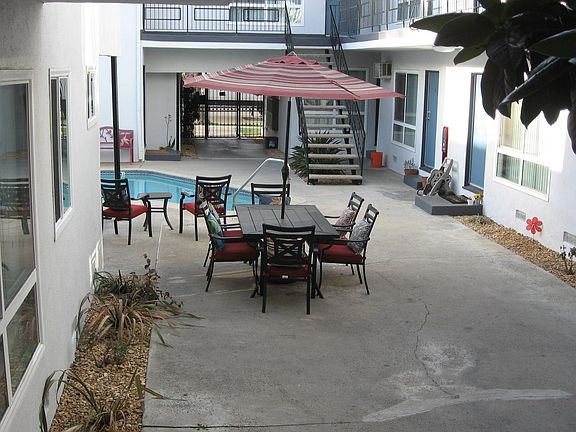 5th image of 07-358 W Alameda Ave #7