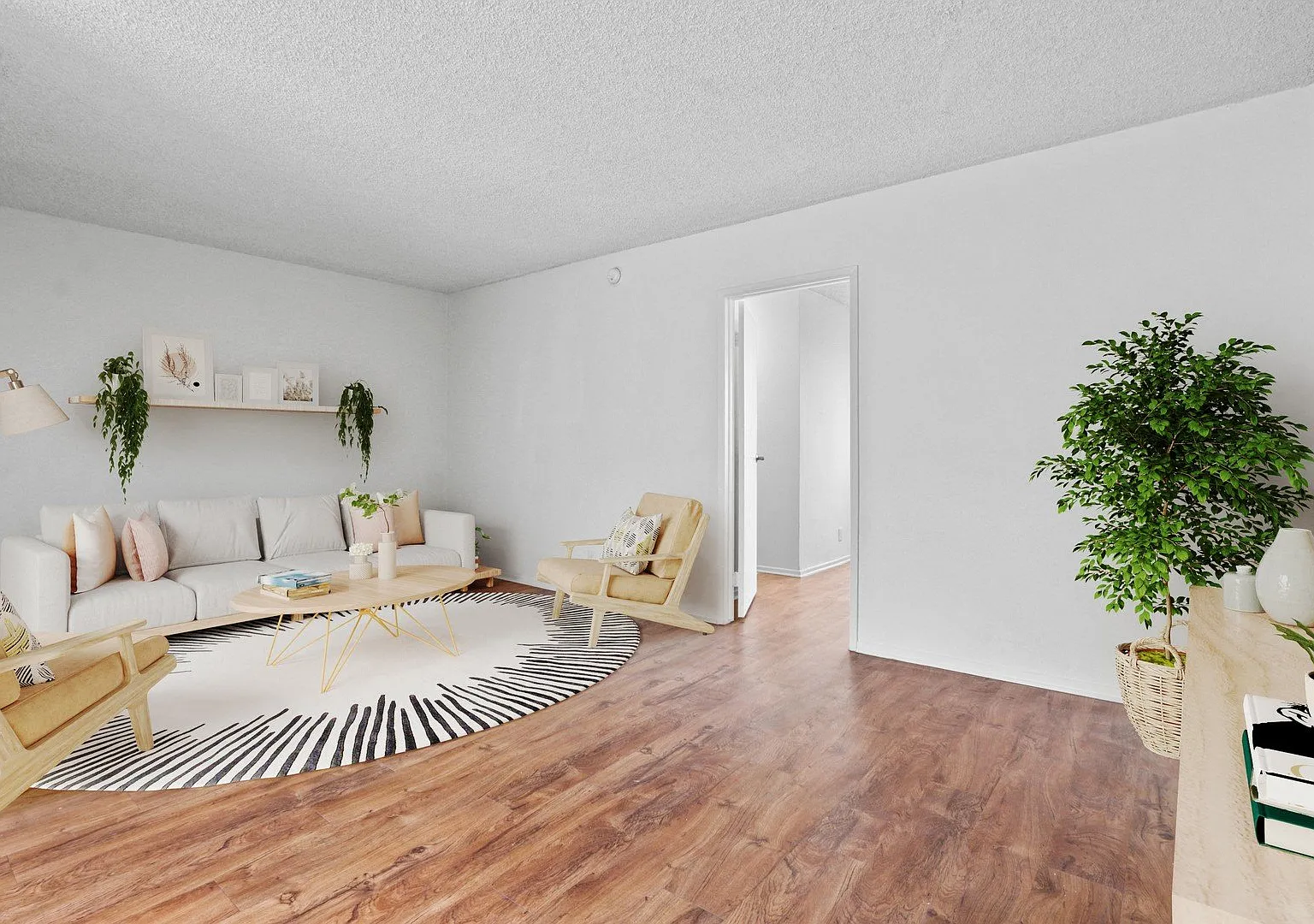Stoner Avenue Apartments — Photo 4