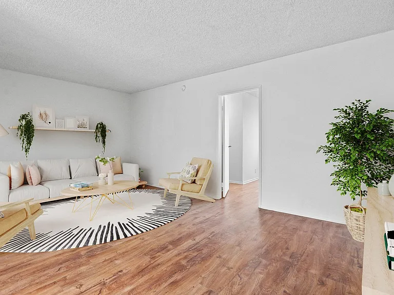1737 Stoner Ave — Photo 5