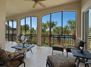 3053 Aviamar Cir APT 203, Naples, FL 34114