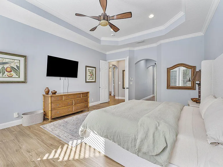 2903 Fontana Ln — Photo 40