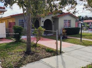 525 SW 56th Ave, Miami, FL 33134