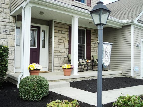 2nd image of 207 Sourwood Ct