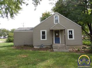 3004 SE Michigan Ave, Topeka, KS 66605