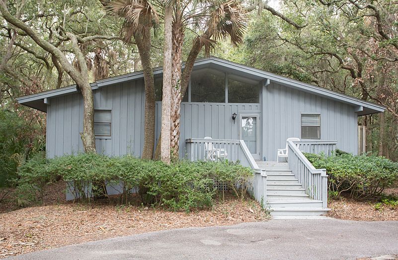 1st image of 50 Eugenia Ave