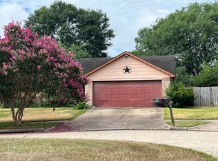 19203 Nasworthy Dr, Tomball, TX 77375