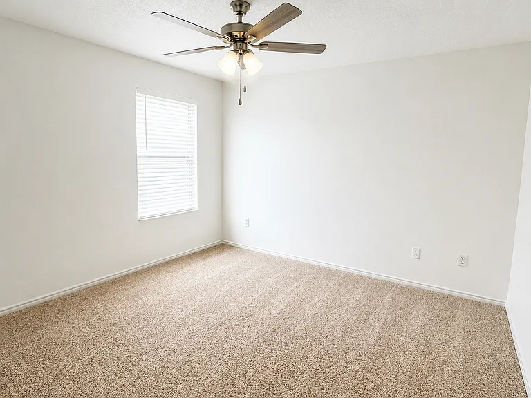 1303 Quail Meadow Dr — Photo 12