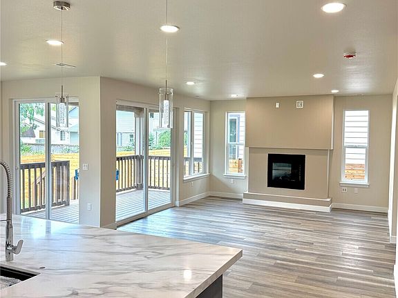 3rd image of 9614 48th Drive NE