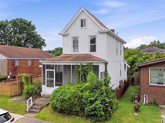 3rd image of 912 Waddell Ave
